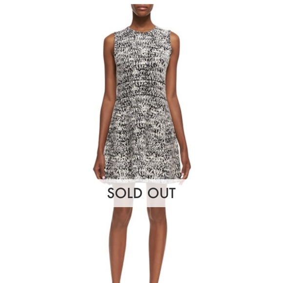 [SOLD] Theory Alancy C Tweedscape sleeveless dress - Picture 2 of 8